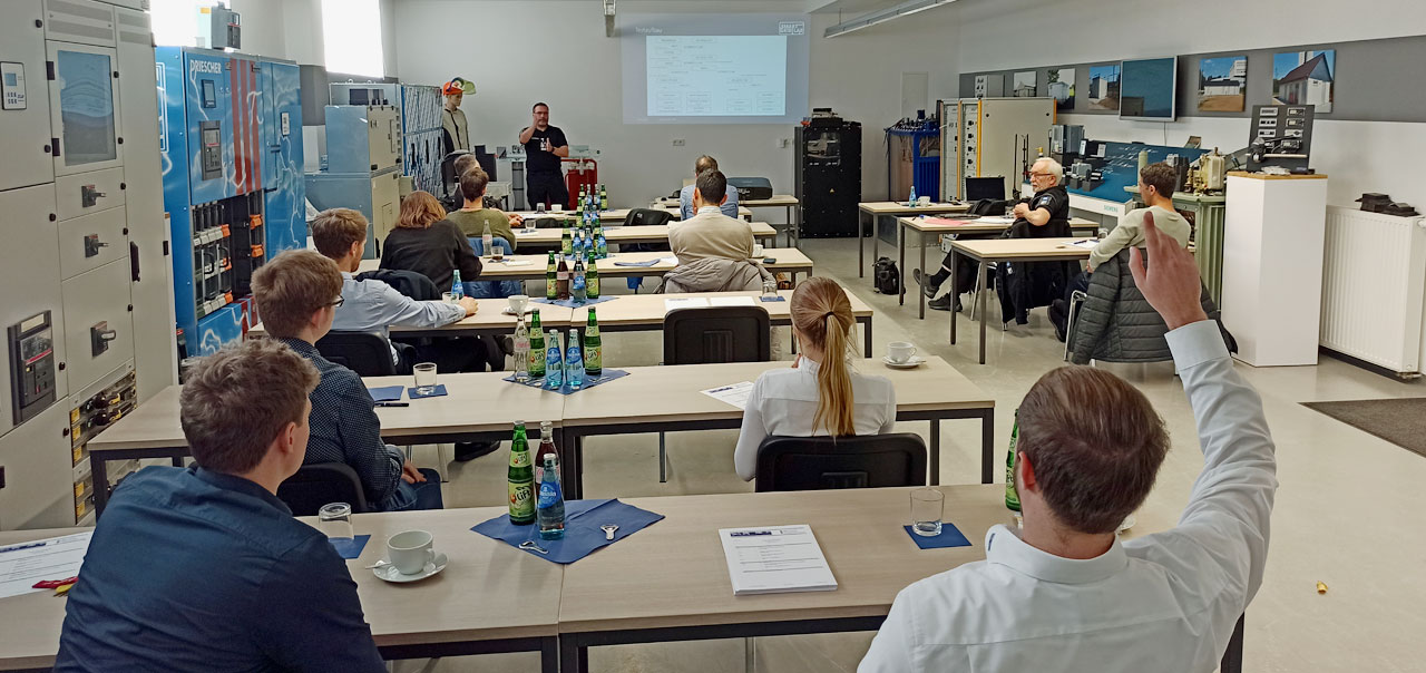 Auditorium beim Vortrag von Thomas Blumenthal